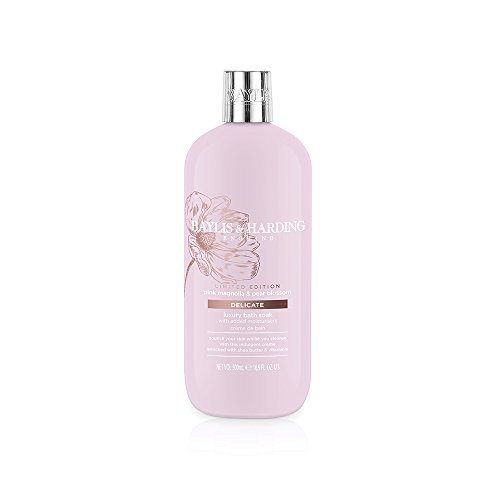 Baylis & Harding Pink Magnolia and Pear Blossom Moisturising Bath Soak, 500 ml, Pack of 3