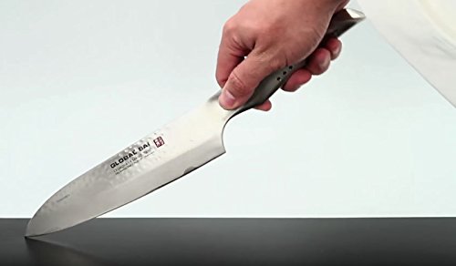 GLOBAL SAI-01 Kochmesser 19 cm geschmiedet mit Hammerschlagdesign inkl. PRYMO.de® Klingenschutz - 3