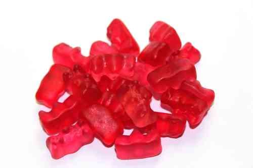 Rosafarbene Gummibären aus Haribo Rätseledition (Rhabarber) - 100g