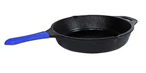 Layali's Cast Iron Skillet- deep Fryer 10 Inch 2.6 kg Black - with Silicon Handle,Seasoned, Ready to use