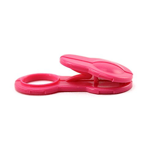 COM-FOUR® 12x Handtuchhalter Clips in 4 verschiedenen Farben aus Kunststoff (12 Stück) - 4