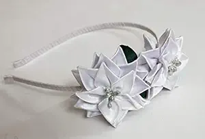 Belleza Crafting with Creativity White Flower Green Leaves and Silver Pollens Hairband (Pack of 1)