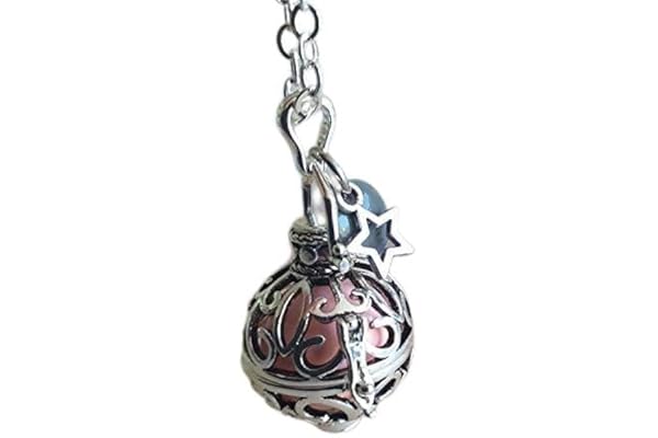Naïris bijoux Bola de Grossesse en argent avec chaine. Cage arabesques et navettes, bille rose pâle, sequin rond gris et étoile évidée argentée. Modèle BUNGA