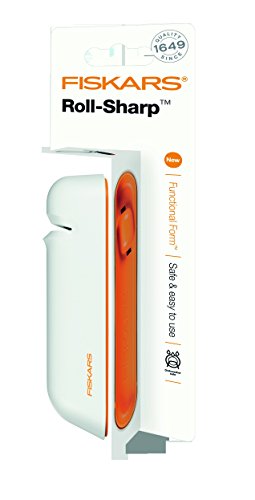 Fiskars Messerschärfer für glatte Messerklingen aus Stahl, Keramikschleifstein, Functional Form, Roll-Sharp, Weiß/Orange, 1014214 - 6