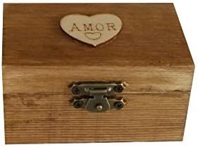 Wooden box for wedding rings, painted and decorated with burlap, lace and heart wood, special rustic weddings and de lujo.Medidas 8,5x5x4,5 cm.