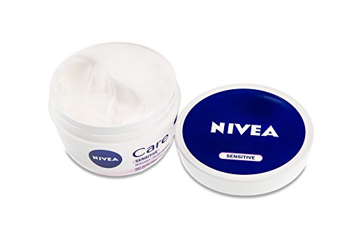 NIVEA Care Sensitive, Creme für Gesicht & Körper, 3er Pack (3 x 200 ml) - 3