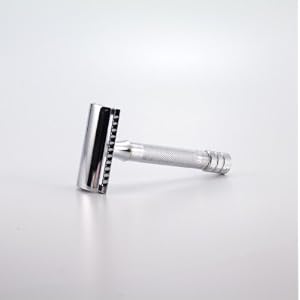 Merkur 33C Classic Safety Razor - No Blades Included - Image 2