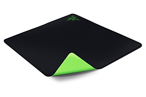Razer Gigantus Gaming Mauspad (Esport Mausmatte mit extra großer Oberfläche, ideal für Low-Sense-Gamer, Control- und Speed Gameplay) - 4