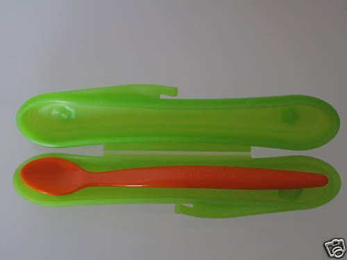 TUPPERWARE Kinder Soft-Fütterlöffel grün orange C116 TupperCare Löffel mit Box