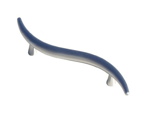 Price comparison product image 1 x Wavy handle 96mm brushed satin silver curvy cupboard pull.