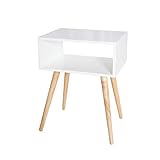 Kombinieren Sie den Retro Nachttisch mit weiteren exklusiven Möbelstücken von Riess Ambiente