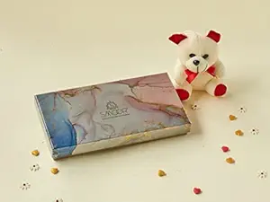 Smoor Gifting - Luxe Treat Box of 18 Premium Chocolates with Teddy Bear | Valentines Day Gifting | for Wife Husband Girlfriend Couple Boyfriend | Rose / Propose / Chocolate Day, Red