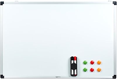 AmazonBasics Tableau blanc magnétique avec cadre en aluminium et porte-marqueurs Effaçable à sec, 90 x 60 cm