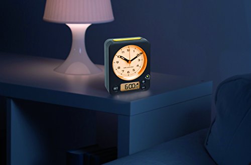 TFA Dostnmann Funkwecker Combo 60.1511 mit analoger Uhrzeit und digitaler Weckzeit, besonders leise und genau - 3
