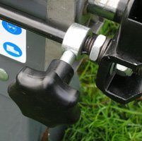 STAHLMANN® Holzspalter 7 Tonnen / 520mm liegend inkl. Spaltkreuz + Tisch ! mit stufenlos verstellbaren Spaltweg bis max. 520 mm! TÜV/CE zertifiziert! - 4