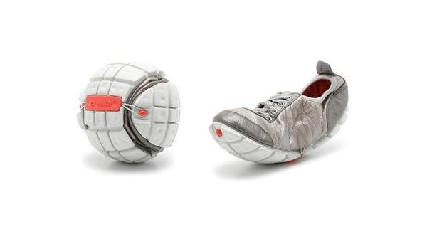 clarks memory foam shoes