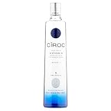 vodka origen Cîroc (40 ml), zumo de limón (20 ml), sirope de vainilla (10 ml) y soda