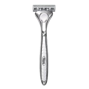 Wilkinson Sword Quattro Titanium Sensitive Razor - Image 3