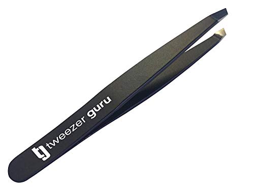Tweezer Guru Pinzas de Depilar Profesionales Cejas - Pinza Inclinada Punta Acero Inoxidable - Gran Precisión para Pelos Faciales, Pelos Encarnados, Espinillas y Astillas (Negro)