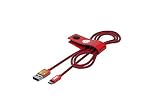 Detalles cromáticos y gráficos en el enrollador de cable y en la superficie del alojamiento del conector recuerdan el estilo de los personajes para permitir combinar perfectamente el accesorio con los demás productos de la colección.
