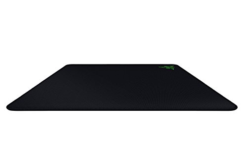 Razer Gigantus Gaming Mauspad (Esport Mausmatte mit extra großer Oberfläche, ideal für Low-Sense-Gamer, Control- und Speed Gameplay) - 2