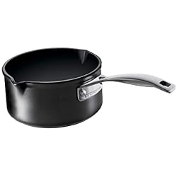 Le Creuset Casserole avec 2 becs verseurs en aluminium forgé, 16cm