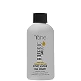 Contiene 7,5% agua oxigenada (28 vol)