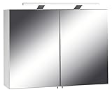 Der Spiegelschrank besitzt vier Einlegeböden mit patentiertem Aushängeschutz und einer Kipp- und Auszugssicherung / Mit angenehmer Warmton LED-Beleuchtung, Bedienschalter und integrierter Steckdose