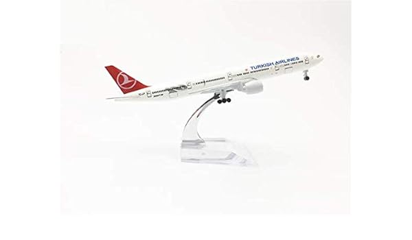 turkish airlines toy plane