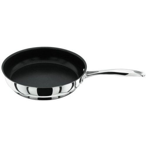 Stellar S720 26 Centimetre Frying Pan, Black