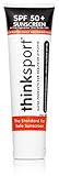 protector solar zinc MÁXIMA CALIFICACIÓN - El protector solar ThinkSport tiene una calificación SPF 50+ y es resistente al agua durante 80 minutos. Estas clasificaciones son las más altas aprobadas por la FDA de los EE.UU. (como por 2012 reglas). El informe de la Guía Anual de Protección solar del Grupo de Trabajo Ambiental de los Estados Unidos (EWG por sus siglas en inglés) da al protector solar ThinkSport un «1» - la calificación más alta por la seguridad y eficacia de sus ingredientes.