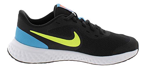 Running shoes Nike Revolution 5 Gs | BQ5671-076 | FOOTY.COM