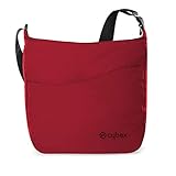 Práctico accesorio para uso diario gracias a su compartimento impermeable, portavasos y cambiador