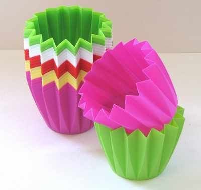 Kunststoff-Übertopf, 5 Farben sort., 20 Stück (D=14cm)