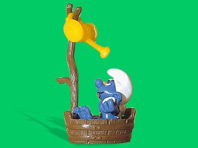 Preisvergleich Produktbild 40235 Superschlumpf im Badezuber Schleich