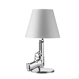 El tono de la tela de lino suaviza la luz, no se enciende establemente, produce una sensación agradable y reconfortante en la casa.