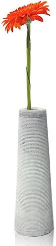 Concrete Vase Clou