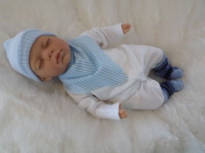J. TYLER BYS Childs 1st Reborn Newborn Weighted Doll Fake Toy Baby Girls Childs Birthday Christmas Gift UK Seller made by Saxon Reborns