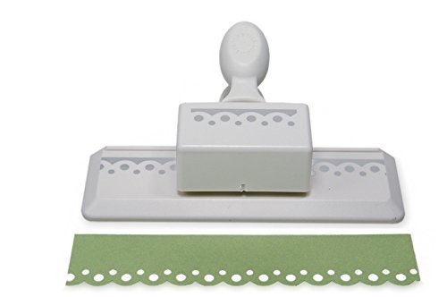 Martha Stewart Zwei Dot Scallop Edge Punch