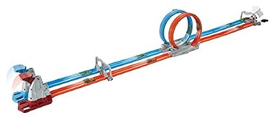 Hot Wheels Action Coffret Piste Double Boucle en Folie, fourni avec deux petites voitures de course, jouet pour enfant, GFH85