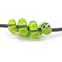 Anhänger, handgefertigt aus Glas, kleine Schlange, grün transparent gemustert mit 4 mm Lochdurchmesser