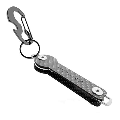 INITIKEY Organisateur des clés Intelligent de Carbone/Porte-clés compacte de Poche pour 2-18 clés et Outils/Anneau INOX avec Le Mousqueton d'EDC/ouvre-Bouteille d'acier Inoxydable/Boucle métal
