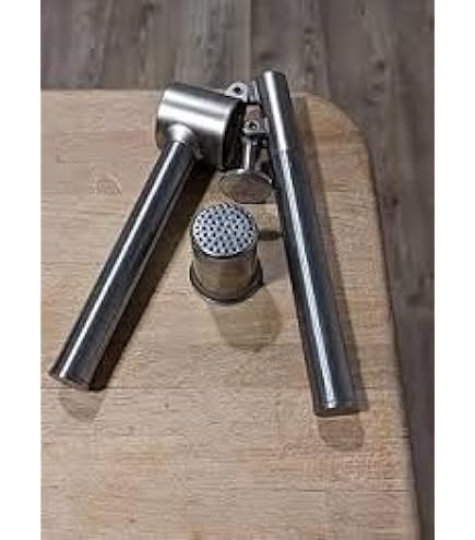 IKAAR Knoblauchpresse Aus Kunststoff - Praktischer Küchenhelfer In Blau