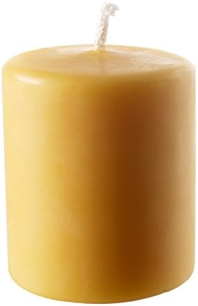 Box of 4 100% Beeswax Pillar Candles (each candle size: 4.8 x 6 cm)