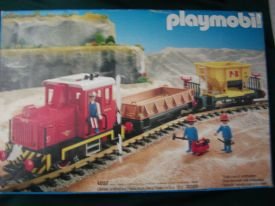 Preisvergleich Produktbild PLAYMOBIL® 4027 - Güterzug-Set mit Diesellok