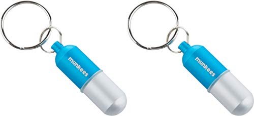 Preisvergleich Produktbild munkees 2 x Schlüsselanhänger Tablettenbox Pillendose Medikamentenbox Wasserdicht, Aufbewahrungsbox mit Schraubverschluss (Gummidichtung), Klein - 13,5 x 47 mm, Blau, Doppelpack, 362569