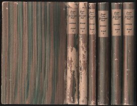 Gesammelte Werke - 6 Bände. Erste Reihe in drei Bänden - Erster Band: Die Gedichte / Lyrische Dramen; Zweiter Band: Erzählungen / Gespräche und Briefe; Dritter Band: Reden und Aufsätze. Zweite Reihe in drei Bänden: Vierter Band: Lustspiele; Fünfter und sechster Band: Dramen.