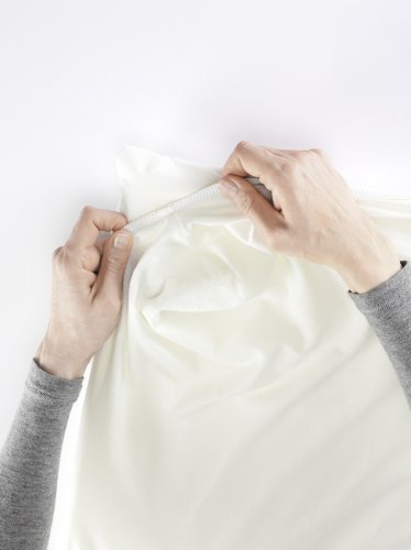 Babybjörn 043035 – Spannbetttuch für Reisebett Light, Naturweiss - 2