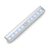 EINFACH ZU STALLEN - Diese LED-Lampe ist stark magnetisch aufgebaut und kann direkt an jedem Eisenprodukt adsorbiert werden. Es ist sehr einfach zu installieren und zu entfernen, es sind keine zusätzlichen Werkzeuge erforderlich.