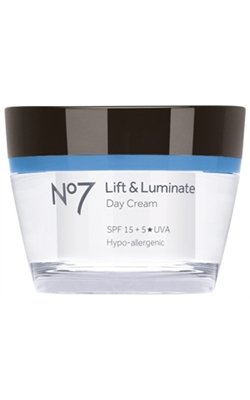 No7 Lift & Luminate Day Cream 15 SPF + 5*UVA